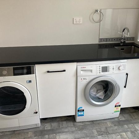 Trendy Bungalow In The Heart Of רוטורואה מראה חיצוני תמונה